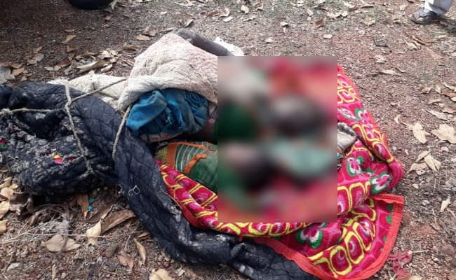 गुमला : कुएं से मां-बेटी का शव बरामद, पुलिस जांच में जुटी