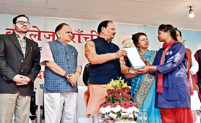 रांची में कौशल कॉलेज का उद्घाटन, 360 युवतियां बनेंगी हुनरमंद, सीएम ने कहा . युवा राज्य की सबसे बड़ी पूंजी