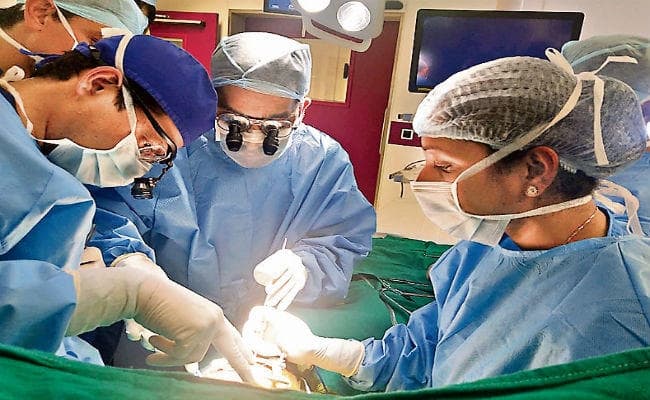 रांची : रिम्स में दो बच्चों की सफल हार्ट सर्जरी, ऑपरेशन में एम्स के डॉक्टरों ने किया सहयोग