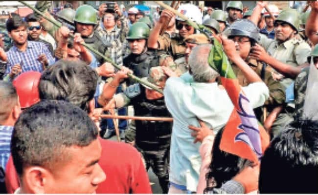 भाजपा की रैली को लेकर हंगामा, थानेदार को पीटा