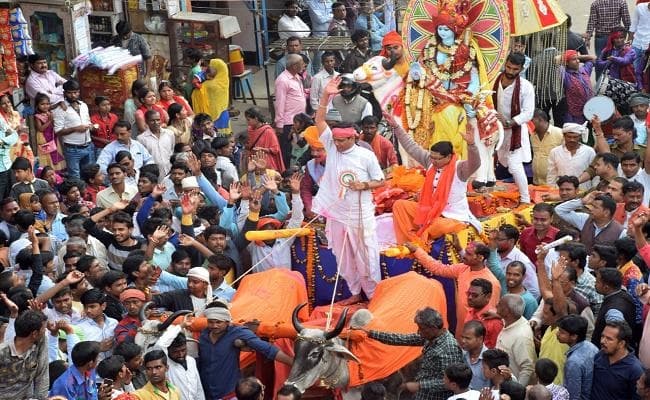 बिहार : शिव बरात में बाबा के गाड़ीवान बनें भाजपा प्रदेश अध्यक्ष नित्यानंद राय