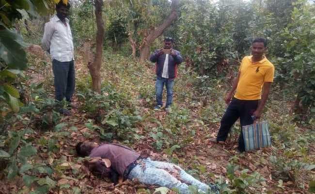 गुमला : माओवादी व जेजेएमपी के बीच तीन घंटे मुठभेड़, जेजेएमपी का एक नक्‍सली मारा गया