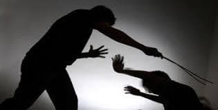 आया था शादी में, चोर होने के शक में पिटा, पुलिस ने बचाया