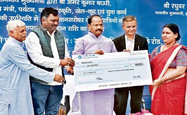 झारखंड के पर्यटन स्थल विश्व के मानचित्र पर नजर आयेंगे : सीएम रघुवर दास