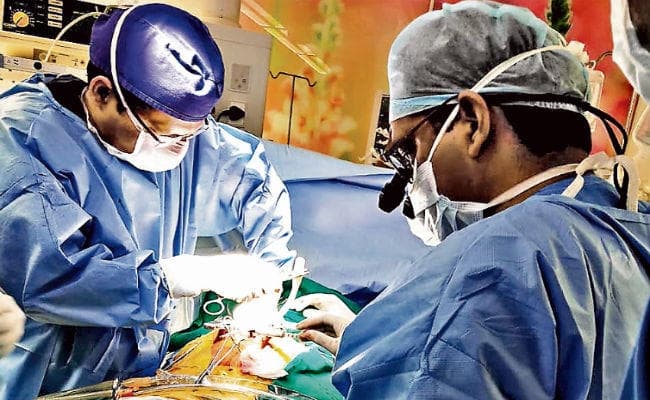 रांची : सरकार सहयोग करे, तो अपने दम पर हार्ट सर्जरी कर सकता है रिम्स