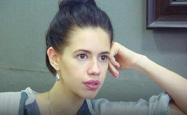 कल्की ने बॉलीवुड पर कहा, ‘‘शतरंज के बड़े खिलाड़ियों के बीच में एक मामूली प्यादा