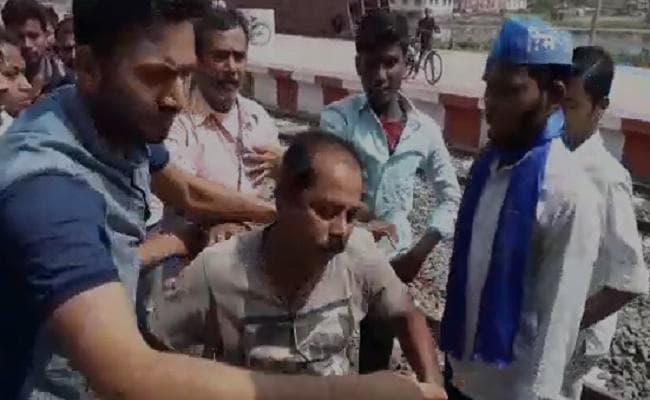भारत बंद : ''नरेंद्र मोदी जिंदाबाद'' के नारे लगाने पर शख्स की पिटाई