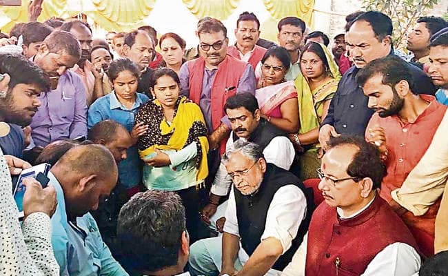 बेगूसराय : पिंटू ने शहादत देकर सूबे का मान बढ़ाया : सुशील मोदी