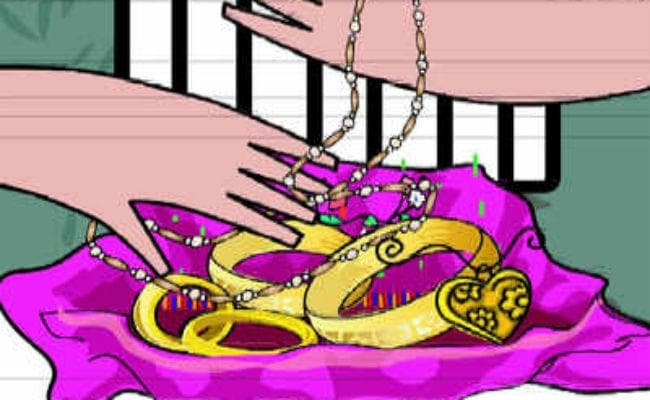 सोने व हीरे के गहने साफ कर गयी नौकरानी