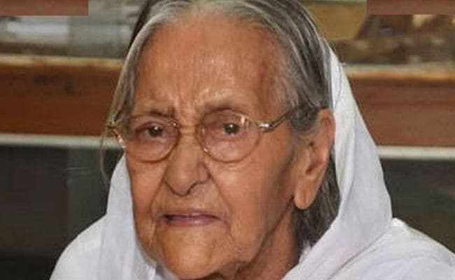 मतुआ समाज की बड़ो मां बीणापाणि देवी नहीं रहीं, राजकीय सम्मान के साथ होगा अंतिम संस्कार, पीएम व सीएम ने शोक जताया