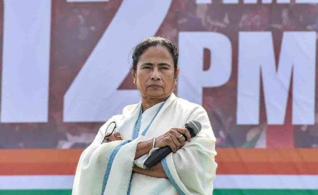 ममता का प्रधानमंत्री पर हमला, कहा मोदी का विरोध करने वालों को पाकिस्तानी करार दिया जा रहा