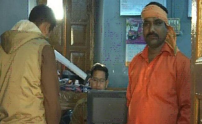 ड्राई फ्रूट बेच रहे कश्मीरी युवकों की सड़क पर पिटाई, वीडियो वायरल, एक गिरफ्तार