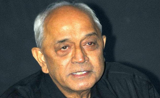 ''सेना के शौर्य के राजनीतिकरण पर चुनाव आयोग को करना चाहिए हस्तक्षेप''