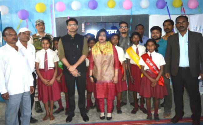 जिले के 85 स्कूलों को स्मार्ट क्लास की सुविधा से लैस किया जायेगा : उपायुक्त