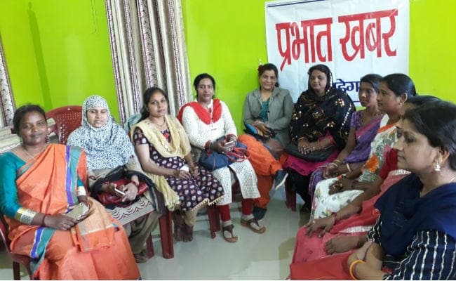 सिमडेगा : ''प्रभात खबर'' गोष्ठी में महिलाओं ने कहा- अब भी नहीं मिल रहा है मान सम्मान व अधिकार