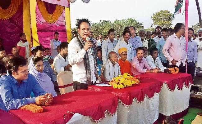 झाविमो को लड़ना ही है, तो जमशेदपुर से लड़े : इरफान