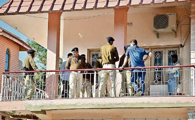 अग्रवाल बंधुओं के पोस्टमार्टम रिपोर्ट में हुआ खुलासा, प्वाइंट 315 की गोली से मार कर की गयी है दोनों की हत्या