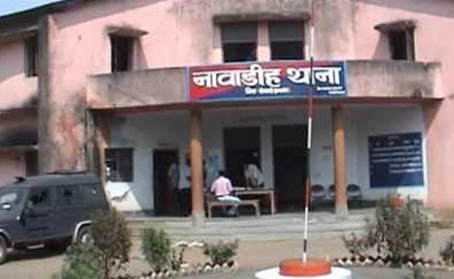 झारखंड में तबाही की साजिश! बिहार की VIP नंबर वाली कार से हजारों जिलेटिन, डेटोनेटर व 5000 किलो विस्फोटक के साथ दो गिरफ्तार