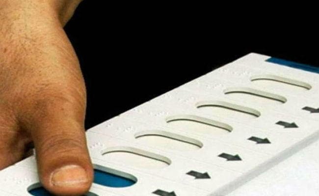 लोकसभा चुनाव : राजनीतिक दलों ने कसी कमर, जल्द हो जायेगा सीटों का एलान, तेज हुई चुनावी हलचल