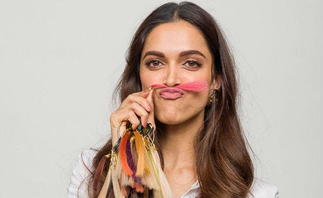 एसिड विक्टिम के किरदार में ढलने के लिए दीपिका कर रहीं हैं कुछ इस तरह की तैयारी