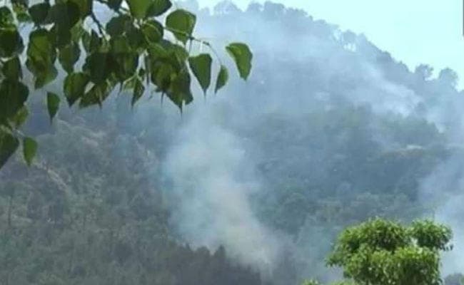 पाकिस्तान ने चार जगहों पर तोड़ा संघर्षविराम, सैन्य चौकियों और गांवों को बनाया निशाना, मिला मुंहतोड़ जवाब