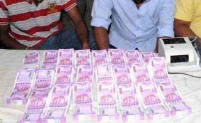कोलकाता: आठ लाख के जाली नोटों के साथ दो गिरफ्तार