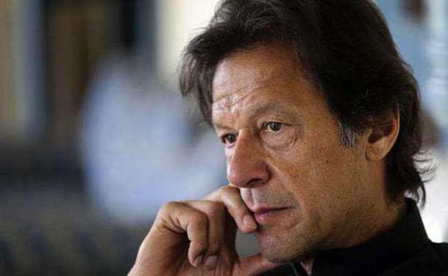 तीन साल के दौरान तीन करोड़ घटी पाकिस्तानी पीएम इमरान खान की कमाई