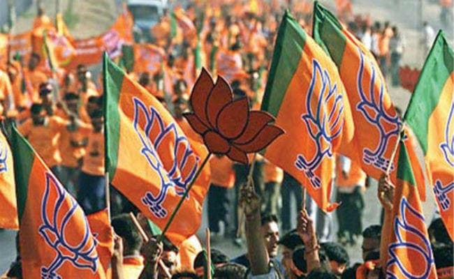 पटना :  बूथ इकाई से लेकर चुनावी तैयारी को अंतिम रूप देने में जुटी भाजपा