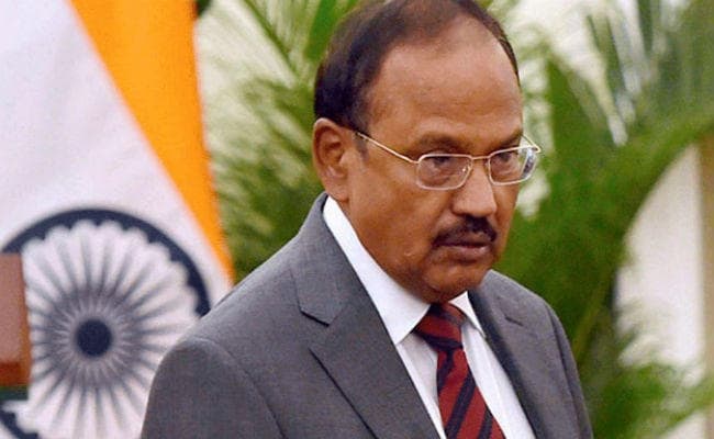 निशाना साधकर बुरे फंसे राहुल गांधी! , आतंकी मसूद के साथ कंधार नहीं गये थे डोभाल