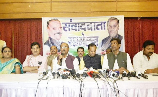 Lok Sabha Election 2019 : RLSP के 11 साथियों ने छोड़ा साथ, बोले- कुशवाहा ने नौ करोड़ में बेच दिये टिकट, दिखाये कागजात