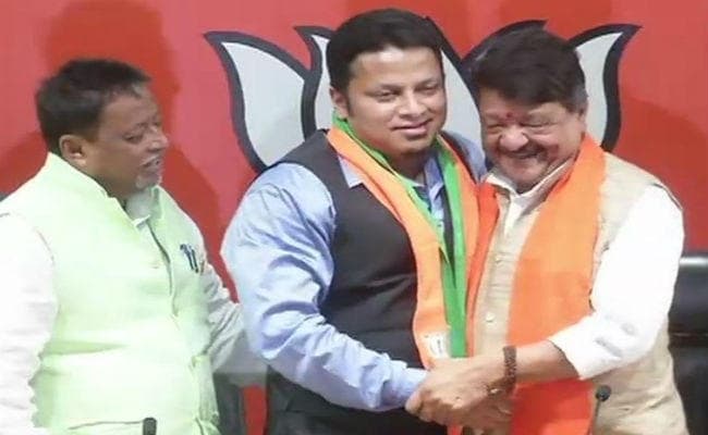 तृणमूल कांग्रेस से निष्कासित सांसद हाजरा और बंगाल के दो विधायक भाजपा में शामिल