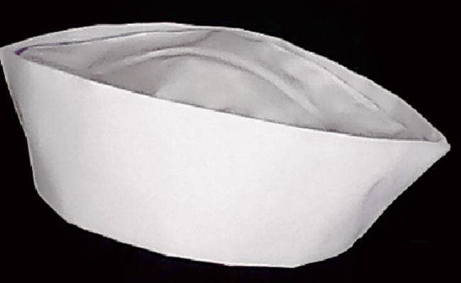 लोकसभा चुनाव 2019 : अहमदाबाद के झंडे-टोपियों के भरोसे सभी राजनीतिक दलों का चुनाव प्रचार