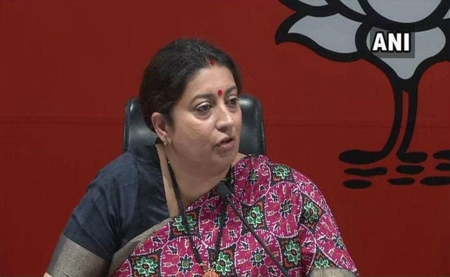 राहुल गांधी और रॉबर्ट वाड्रा पर स्मृति का तंज- साले साहब बताएं रक्षा सौदे में उनकी इतनी दिलचस्पी क्यों