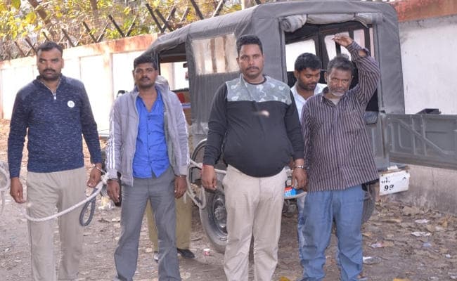 डालमिया सीमेंट फैक्ट्री से सीमेंट लेकर निकला गायब ट्रक बिहार से बरामद, 5 गिरफ्तार