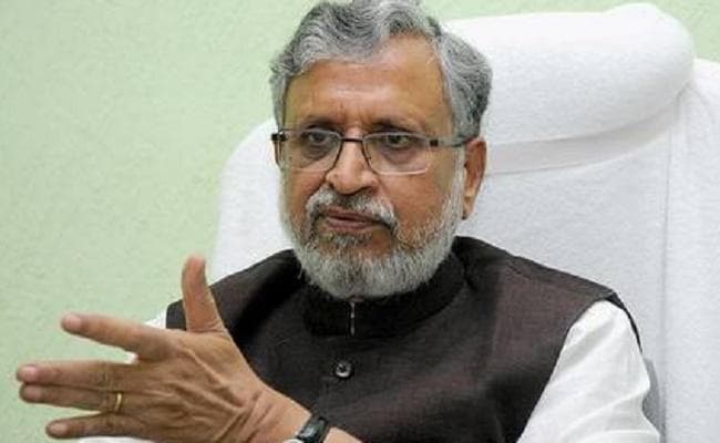 महागठबंधन पर सुशील मोदी का वार, कहा- जो लोग आपस में सीटों का बंटवारा नहीं कर पाये, वे देश की सरकार क्या चलायेंगे