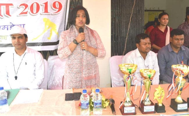 युवाओं के सहयोग से ही सिमडेगा में शत प्रतिशत मतदान संभव : उपायुक्त