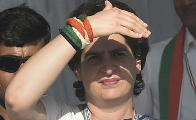 मोटरबोट पर सवार होकर पीएम मोदी के संसदीय क्षेत्र वाराणसी पहुंचेंगी प्रियंका गांधी