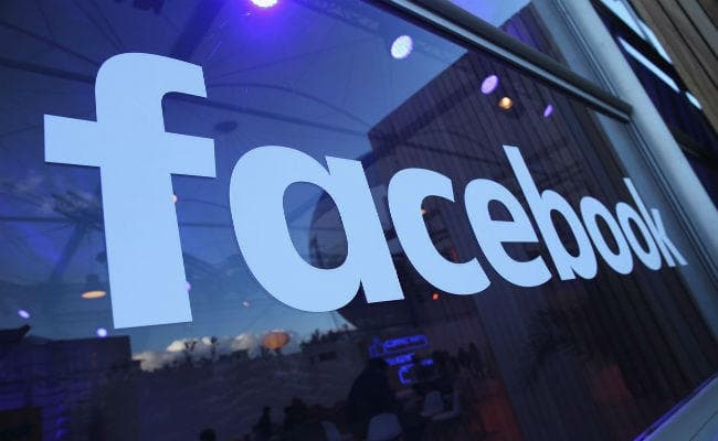 Facebook के दो बड़े अधिकारियों ने पद छोड़ने का किया ऐलान, जुकरबर्ग ने अपने पोस्ट में दी सूचना