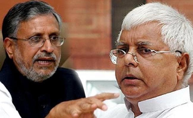 लालू के सोशल मीडिया पर एक्टिव रहने को लेकर सुशील मोदी ने की चुनाव आयोग से शिकायत