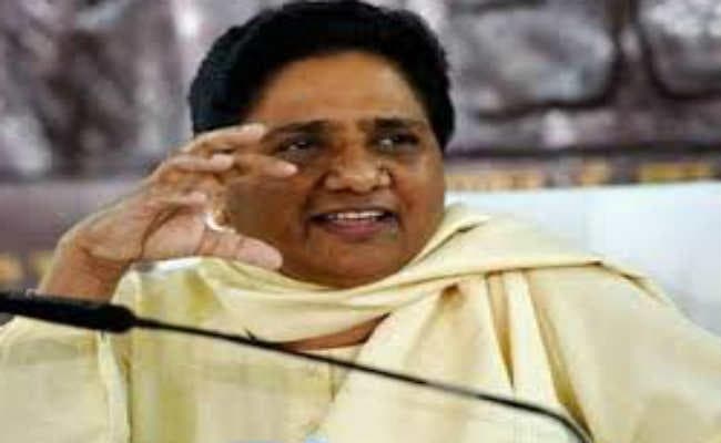 मायावती नहीं लड़ेंगी चुनाव, मैनपुरी में मुलायम सिंह के लिए मांगेंगी वोट !