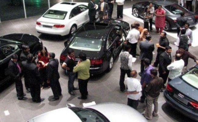 बिहार में सड़कों के नेटवर्क व आर्थिक विकास से वाहन खरीदारों की संख्या में 17% बढ़ी इजाफा, देश में बिक्री घटी