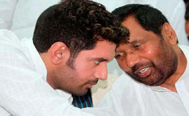 लोजपा संसदीय दल की बैठक में उम्मीदवारों के नाम तय, घोषणा टली