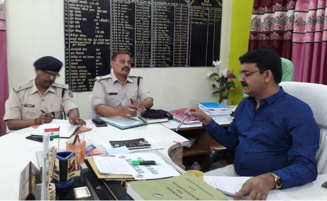 सिमडेगा में होली को लेकर होटलों में सामग्री की जांच की जायेगी : एसडीओ