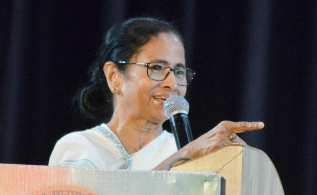 ममता बनर्जी ने पीएम मोदी और अमित शाह को मंत्रोच्चारण की दी चुनौती