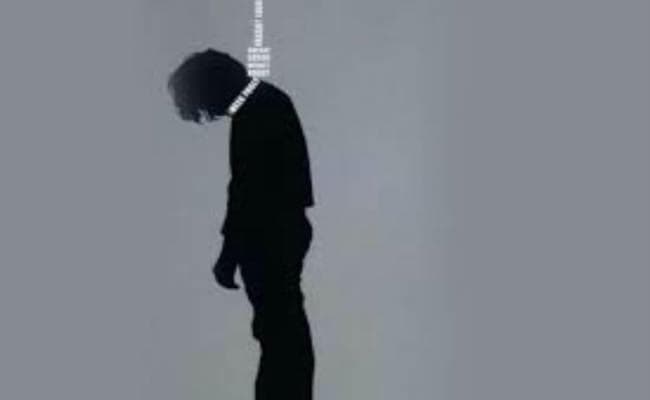 पत्नी की बेवफाई से दुखी पति ने लगा ली फांसी