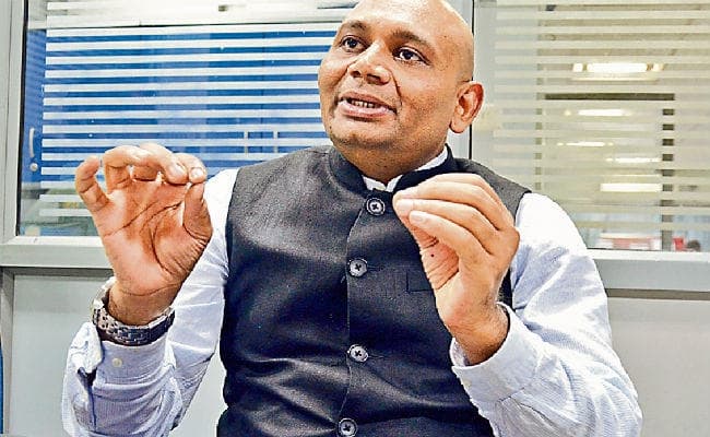 बिहार के छोटे से कस्बे से निकल राजदूत बनने तक का सफर