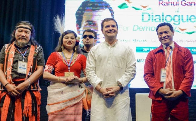 मणिपुर में राहुल ने पीएम मोदी पर बोला हमला, कहा - 2018 में खत्म कीं एक करोड़ नौकरियां