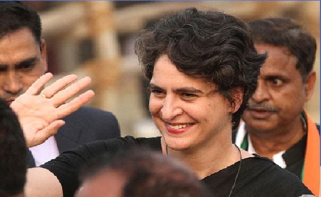 श्रेय लेने वाली सरकार बताए, नीरव को भगाया किसने था : प्रियंका