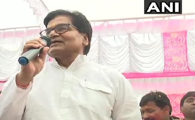 पुलवामा हमले पर रामगोपाल का विवादित बयान कहा, वोट के लिए जवानों की हुई हत्या