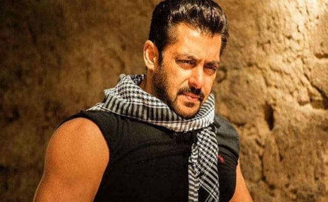 Loksabha Elections 2019 : सलमान खान इंदौर से लड़ेंगे लोकसभा चुनाव? Twitter पर कही यह बात